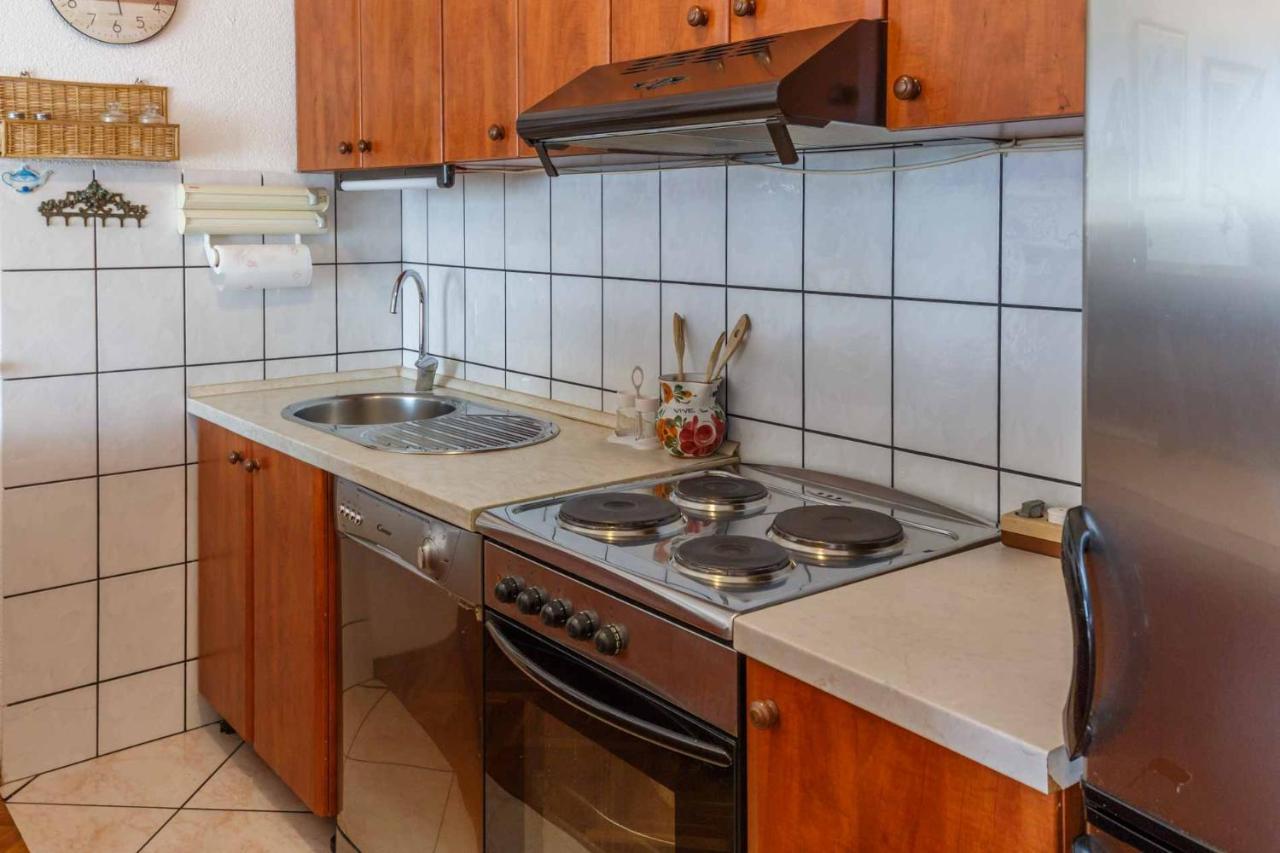 Apartman Mauro Malinska Esterno foto