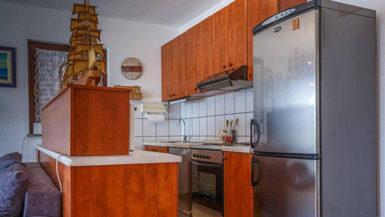 Apartman Mauro Malinska Esterno foto