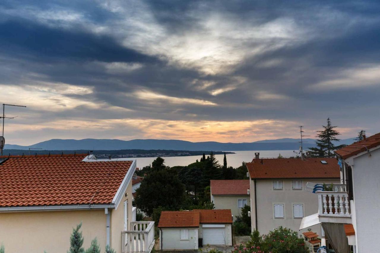 Apartman Mauro Malinska Esterno foto